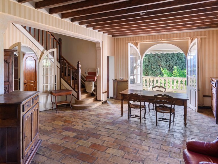Villa for Sale in Cassis, Provence Coast (cassis To Cavalaire) 13