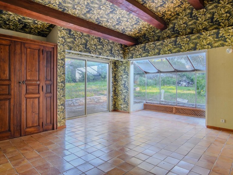 Villa for Sale in Cassis, Provence Coast (cassis To Cavalaire) 17
