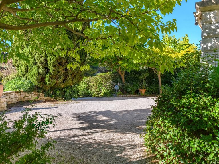 Villa for Sale in Cassis, Provence Coast (cassis To Cavalaire) 5