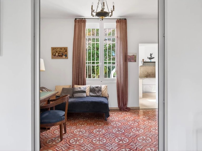 Villa for Sale in Marseille, Marseille & Cote Bleu 8