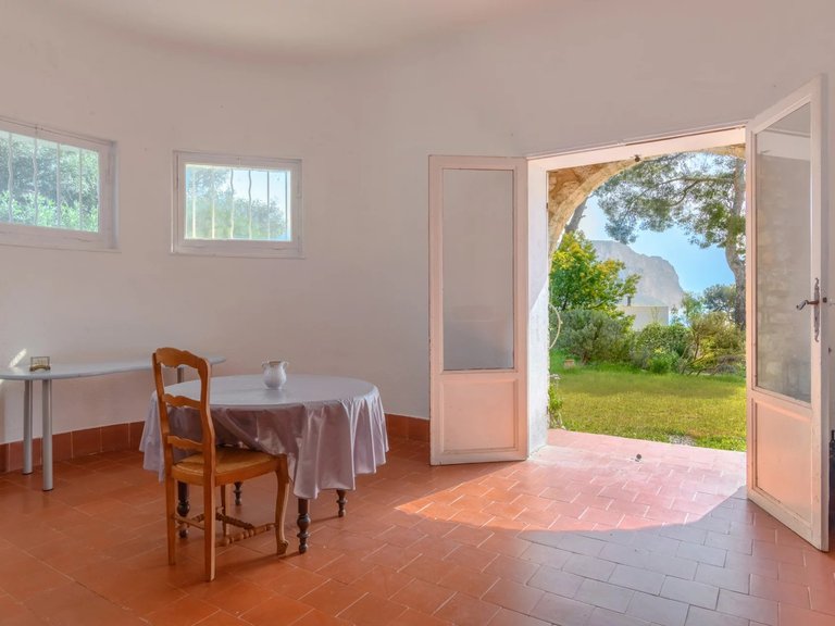 Villa for Sale in Cassis, Provence Coast (cassis To Cavalaire) 14