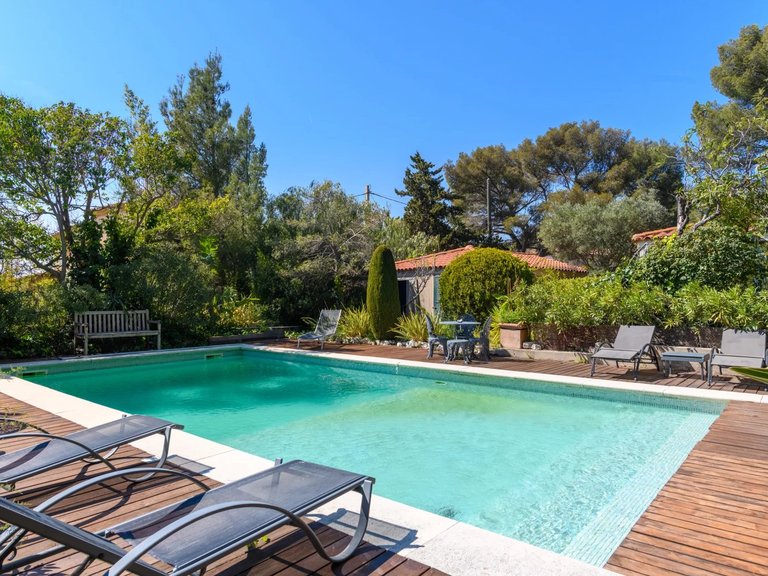 Villa for Sale in Cassis, Provence Coast (cassis To Cavalaire) 15