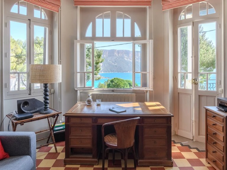 Villa for Sale in Cassis, Provence Coast (cassis To Cavalaire) 5