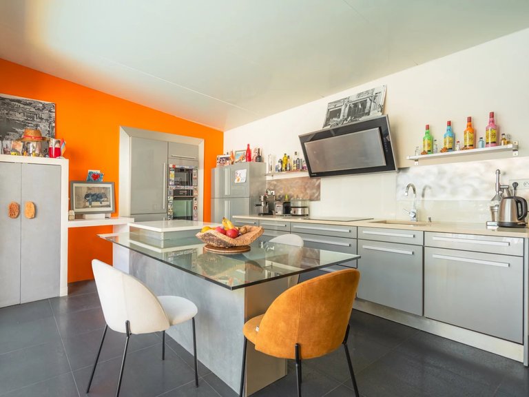 Villa for Sale in Cassis, Provence Coast (cassis To Cavalaire) 2
