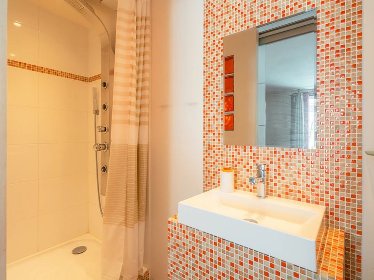 Villa for Sale in Cassis, Provence Coast (cassis To Cavalaire) 10