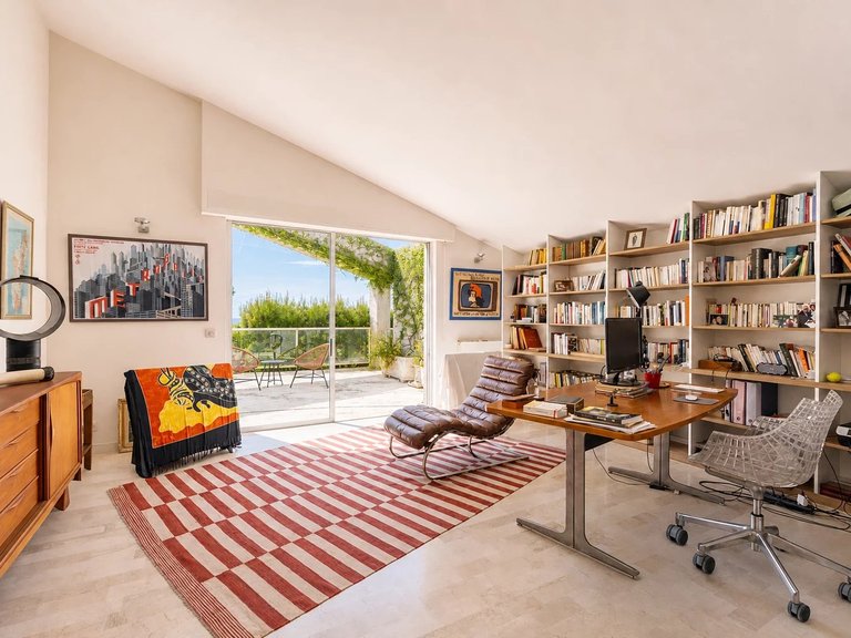 Villa for Sale in Cassis, Provence Coast (cassis To Cavalaire) 17