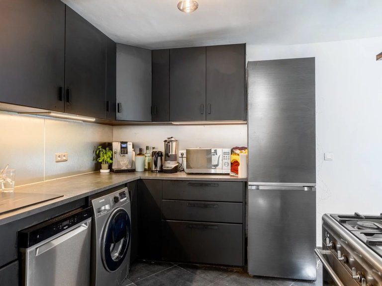 Villa for Sale in Marseille, Marseille & Cote Bleu 12