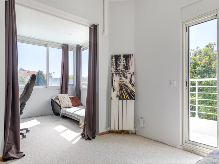 Villa for Sale in Marseille, Marseille & Cote Bleu 17