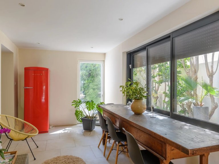 Villa for Sale in Marseille, Marseille & Cote Bleu 9