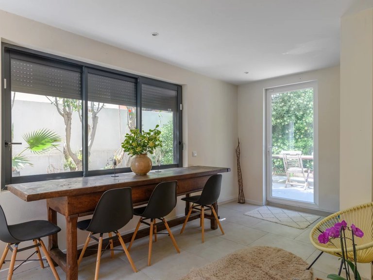 Villa for Sale in Marseille, Marseille & Cote Bleu 10