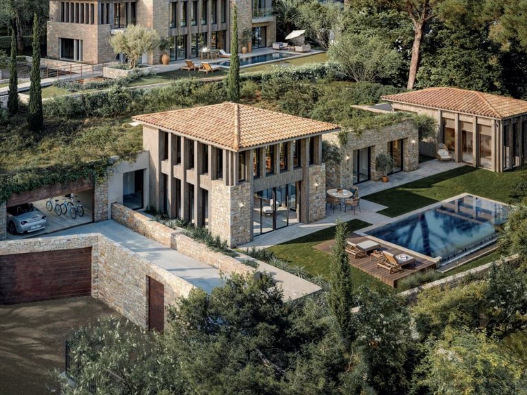 Villa for Sale in Cassis, Provence Coast (cassis To Cavalaire) 2