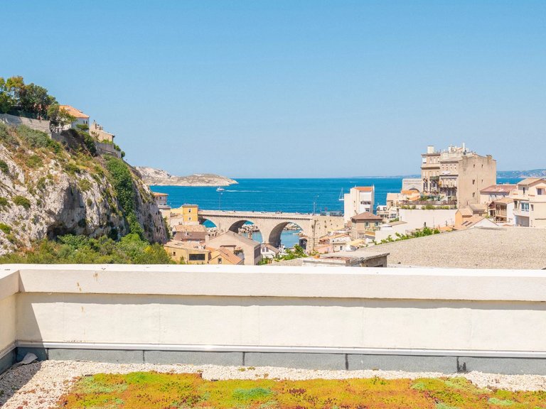 Villa for Sale in Marseille, Marseille & Cote Bleu 1