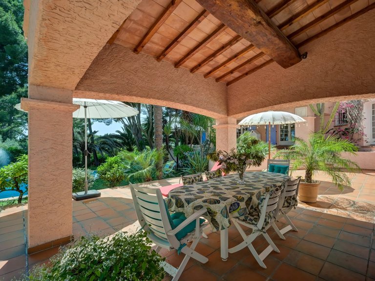 Villa for Sale in La Ciotat, Provence Coast (cassis To Cavalaire) 2