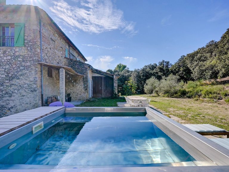 Villa for Sale in Lourmarin, The Luberon / Vaucluse 5
