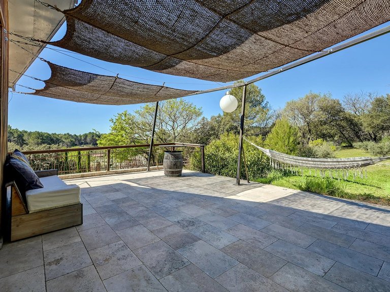 Villa for Sale in Merindol, The Luberon / Vaucluse 8
