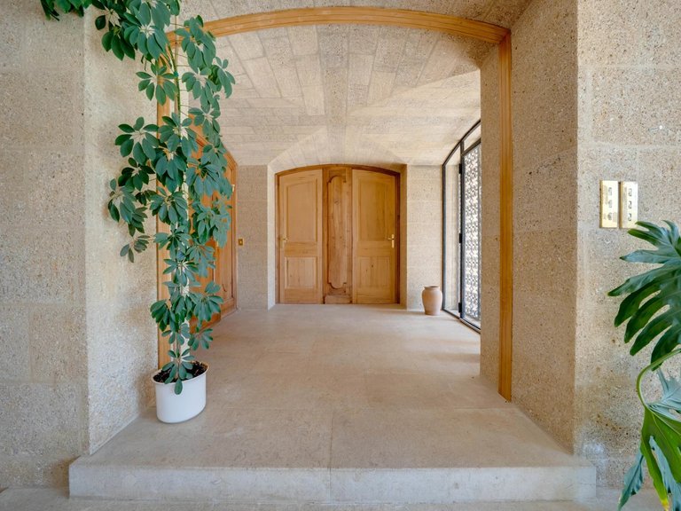 Villa for Sale in Rians, Avignon And North Provence 9