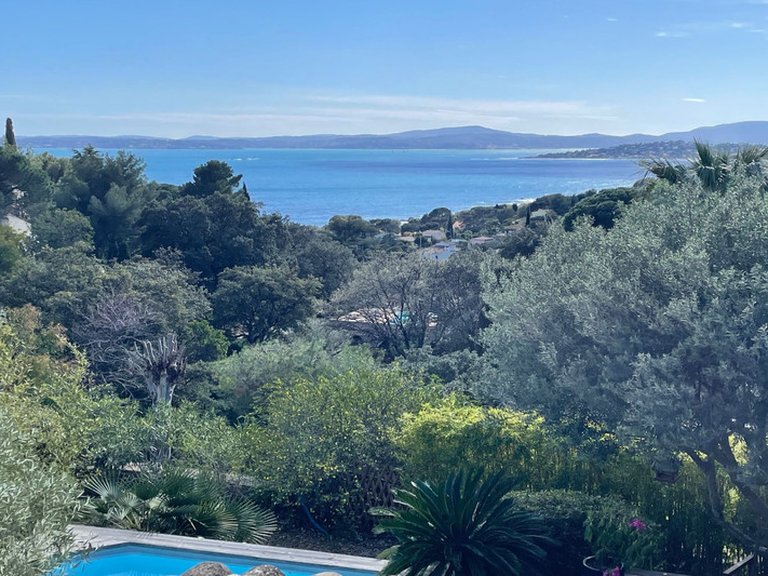 Villa for Sale in Les Issambres, St Raphaël, Ste Maxime Area 5