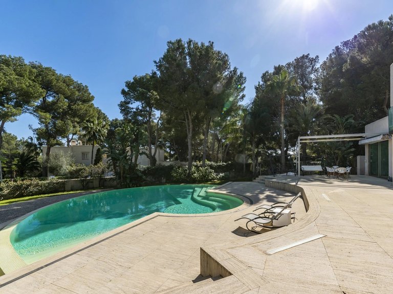 Villa for Sale in Sol De Mallorca, South West 17