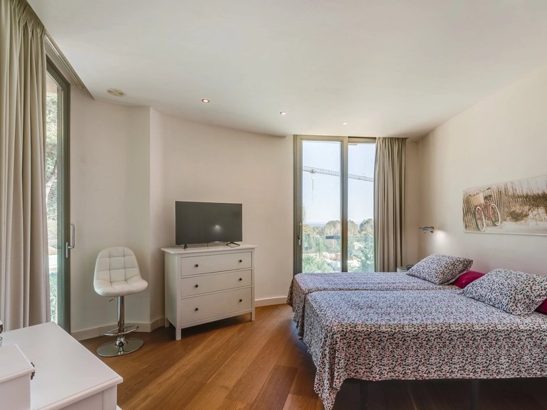 Villa for Sale in Sol De Mallorca, South West 9