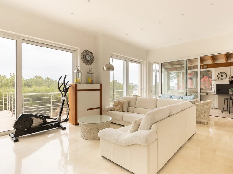 Villa for Sale in Costa De La Calma, South West 16