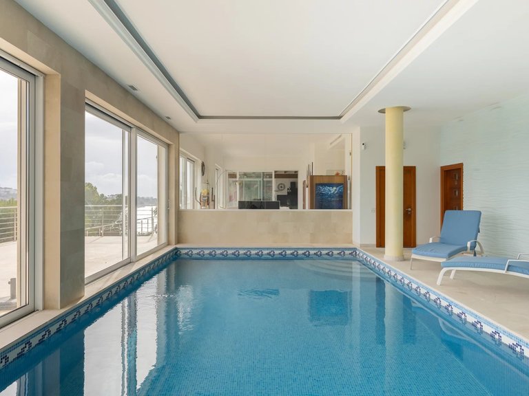 Villa for Sale in Costa De La Calma, South West 18