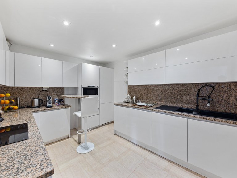 Villa for Sale in Villefranche Sur Mer, Villefranche, Cap Ferrat Area 20
