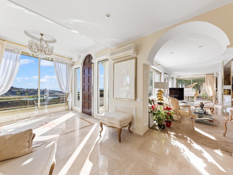 Villa for Sale in Villefranche Sur Mer, Villefranche, Cap Ferrat Area 7