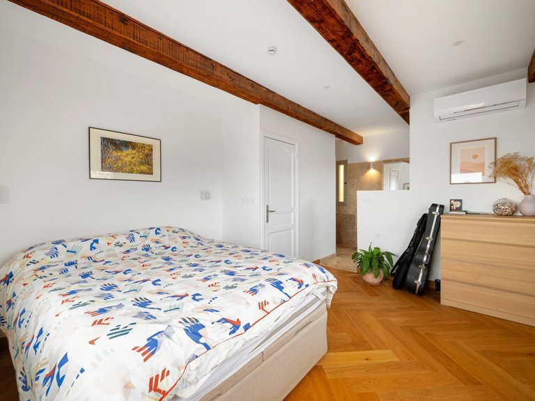 Villa for Sale in Nice, Nice Area 19