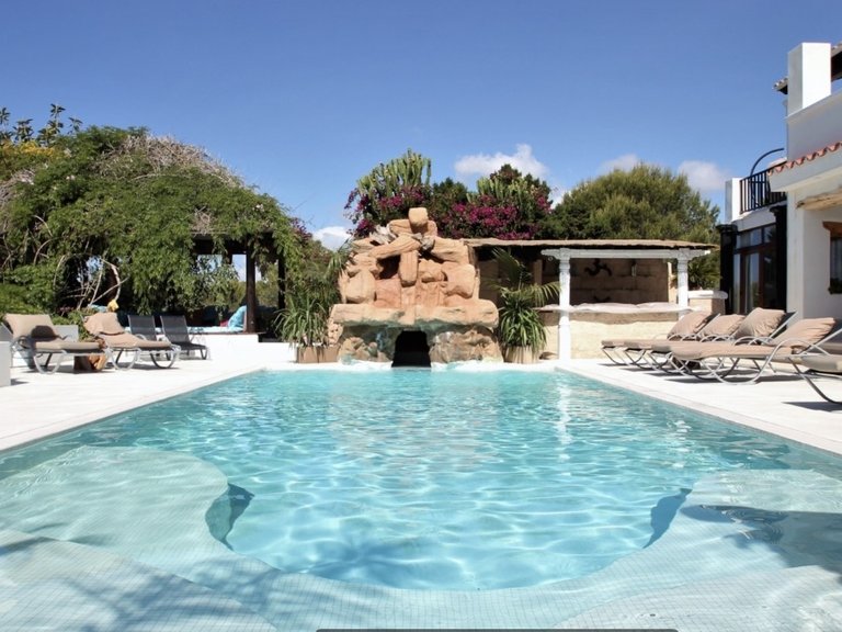 Villa for Sale in Cap Martinet, Ibiza 3