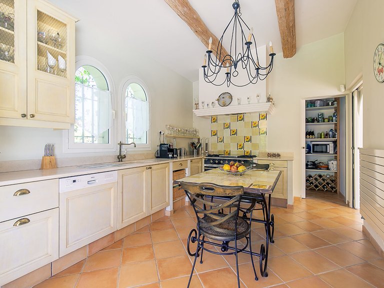 Villa for Sale in Carry Le Rouet, Marseille & Cote Bleu 4
