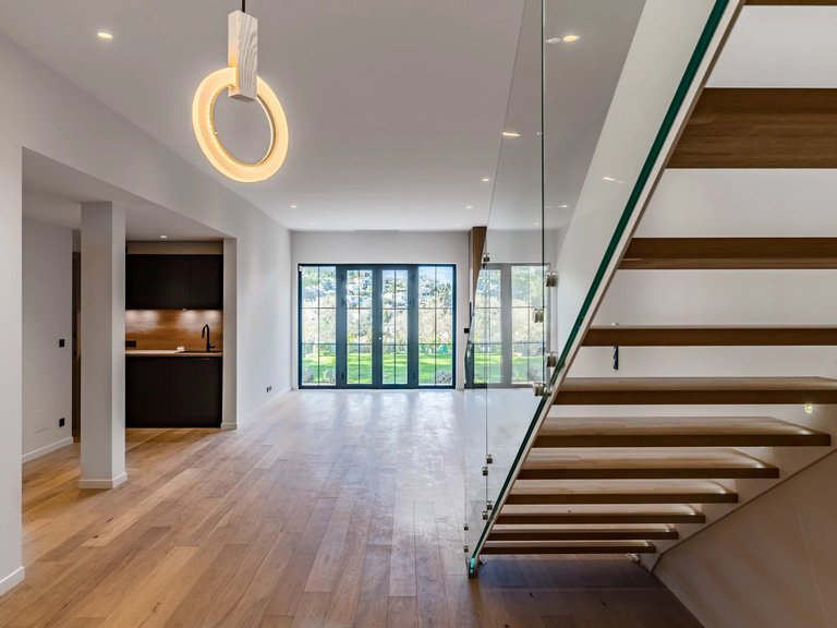 Villa for Sale in Valbonne, Mougins, Valbonne, Grasse Area 13