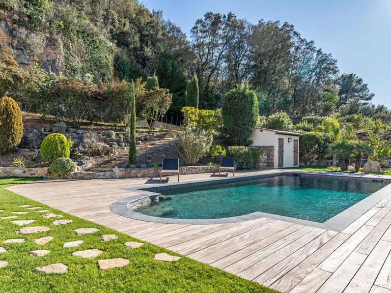 Villa for Sale in Valbonne, Mougins, Valbonne, Grasse Area 3