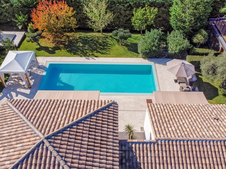 Villa for Sale in Roquefort Les Pins, Mougins, Valbonne, Grasse Area 2