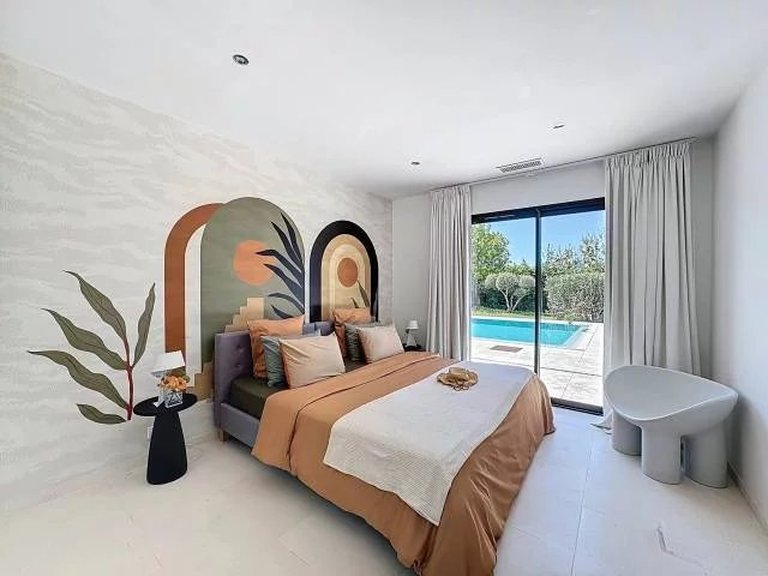 Villa for Sale in Roquefort Les Pins, Mougins, Valbonne, Grasse Area 9