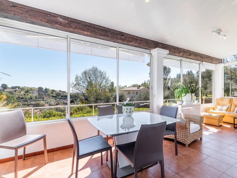 Villa for Sale in Le Rouret, Mougins, Valbonne, Grasse Area 20