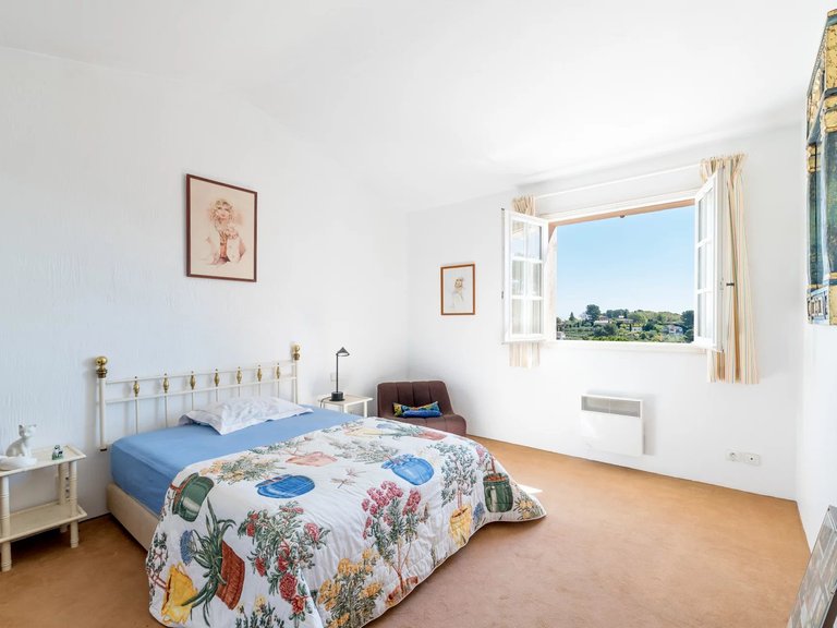 Villa for Sale in Le Rouret, Mougins, Valbonne, Grasse Area 5