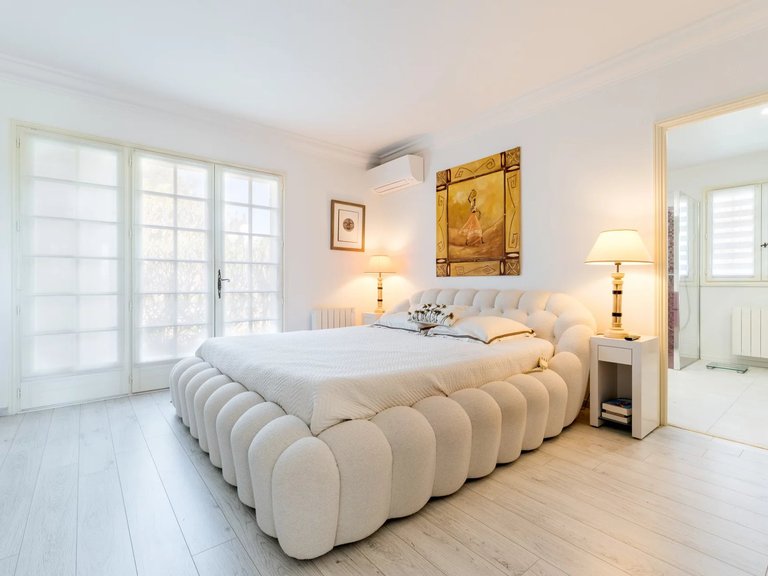 Villa for Sale in Le Rouret, Mougins, Valbonne, Grasse Area 9