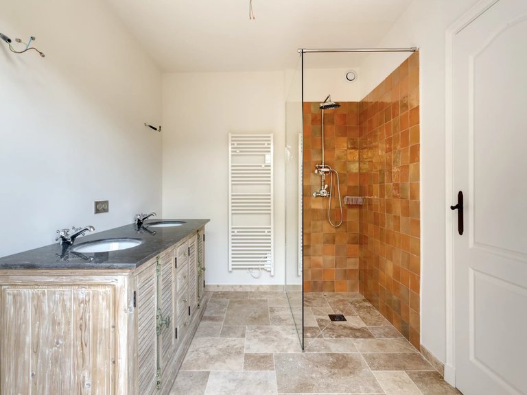 Villa for Sale in La Croix Valmer, St. Tropez, Grimaud Area 17