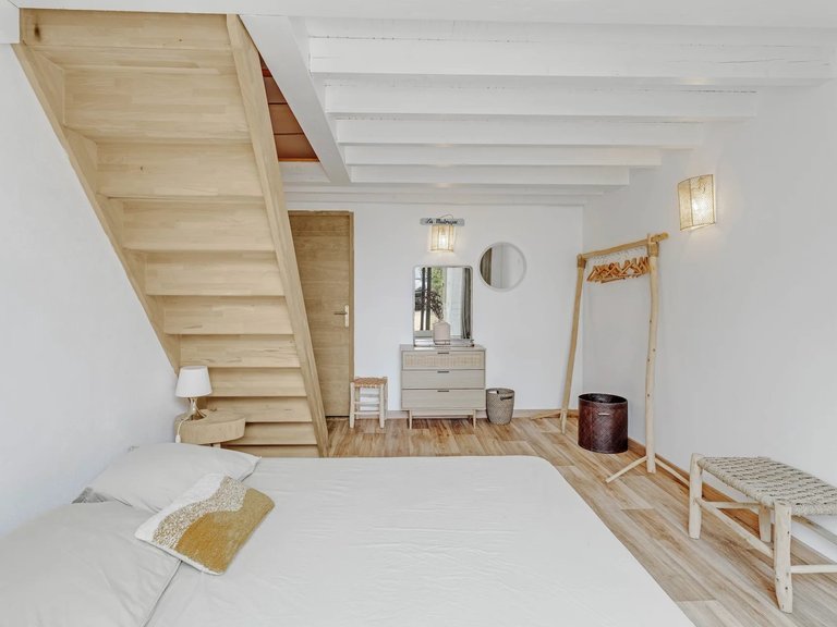 Villa for Sale in Carqueiranne, Provence Coast (cassis To Cavalaire) 13