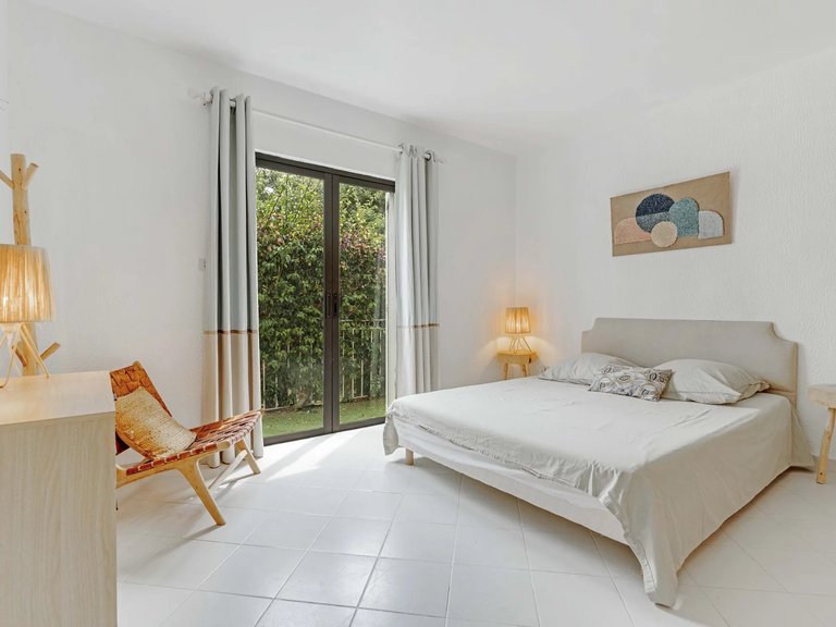 Villa for Sale in Carqueiranne, Provence Coast (cassis To Cavalaire) 8