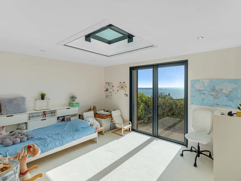 Villa for Sale in Carqueiranne, Provence Coast (cassis To Cavalaire) 7