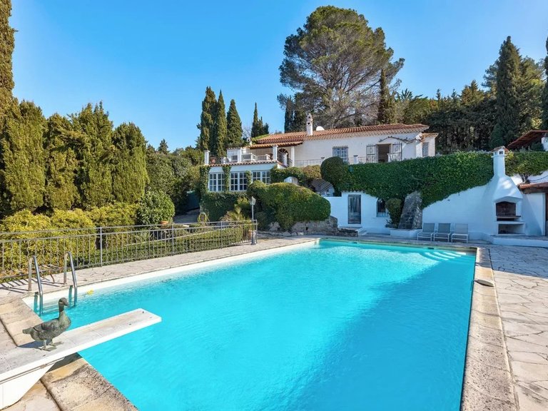 Villa for Sale in Mougins, Mougins, Valbonne, Grasse Area 15