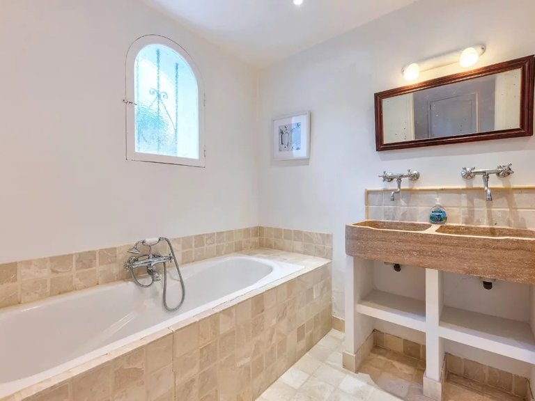 Villa for Sale in Mougins, Mougins, Valbonne, Grasse Area 4