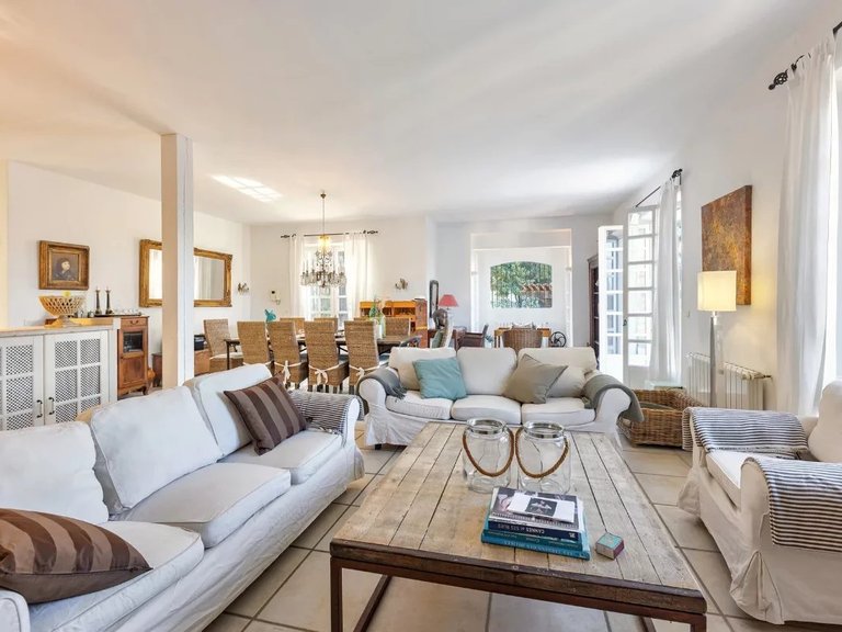 Villa for Sale in Mougins, Mougins, Valbonne, Grasse Area 6