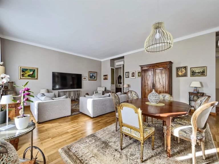 Apartment for Sale in Cannes, Cannes Area 4