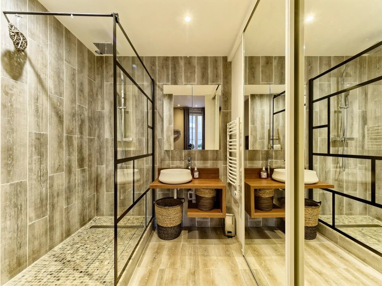 Apartment for Sale in Cannes, Cannes Area 11
