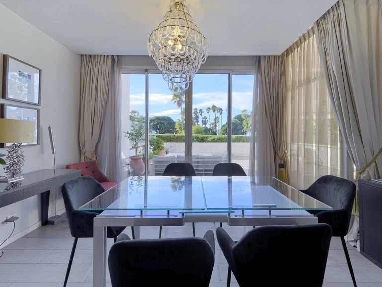 Apartment for Sale in Cannes, Cannes Area 4