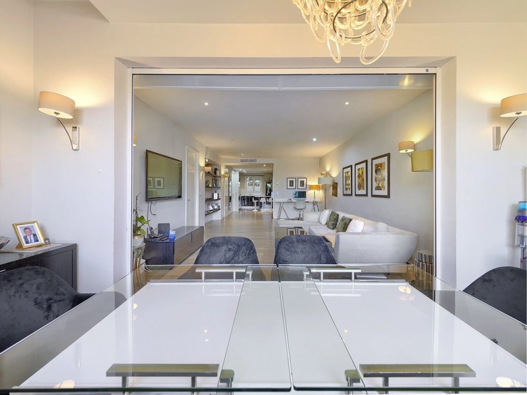 Apartment for Sale in Cannes, Cannes Area 5
