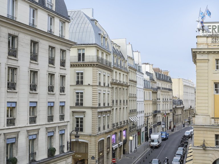 Apartment for Sale in 8th (golden Triangle - Parc Monceau), Golden Triangle - Trocadéro (8th - 16th) 15