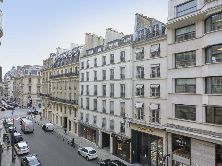 Apartment for Sale in 8th (golden Triangle - Parc Monceau), Golden Triangle - Trocadéro (8th - 16th) 16